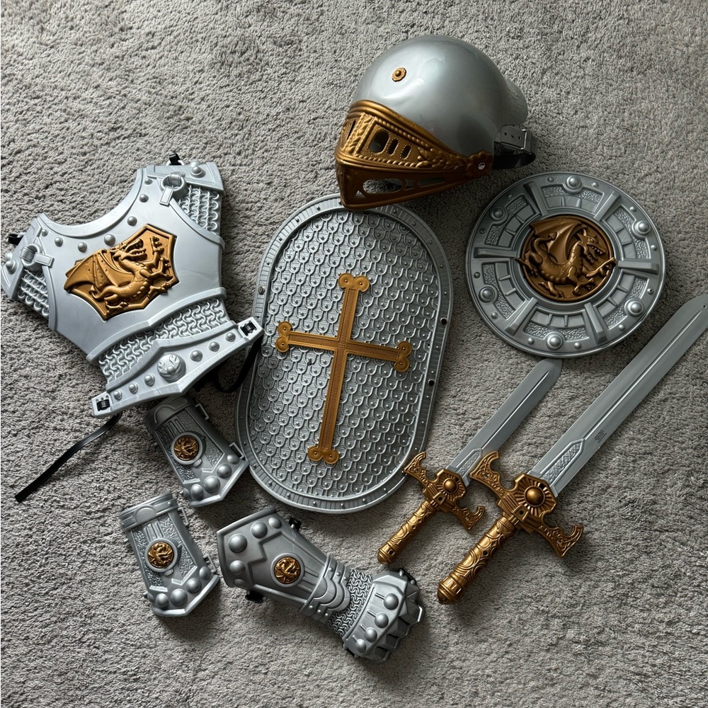 Knight 9 piece set